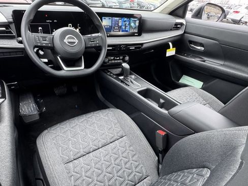 New 2026 Nissan Kicks SV w/ SV Premium Package image 17