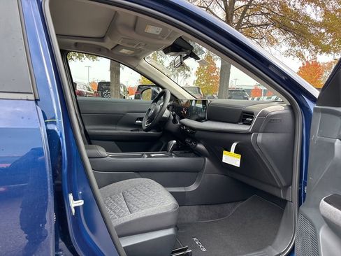 New 2026 Nissan Kicks SV w/ SV Premium Package image 18