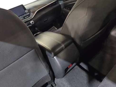 Used 2023 Nissan Altima 2.5 SV FWD image 21