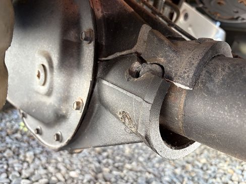 Used 2021 Chevrolet Silverado 1500 LT Trail Boss w/ Convenience Package II image 3