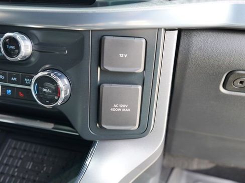 Used 2025 Ford F150 Lariat w/ Equipment Group 501A Mid image 93