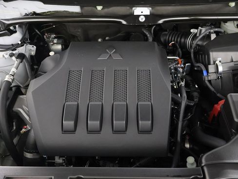 New 2025 Mitsubishi Eclipse Cross ES image 16