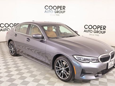 Used 2022 BMW 330i xDrive 330i xDrive w/ Driving Assistance Package image 1