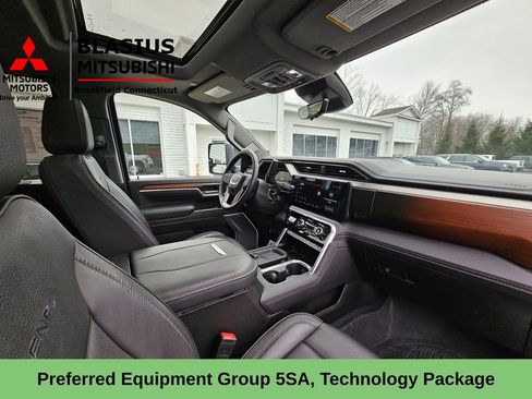 Used 2025 GMC Sierra 2500 Denali w/ Denali Reserve Package image 14