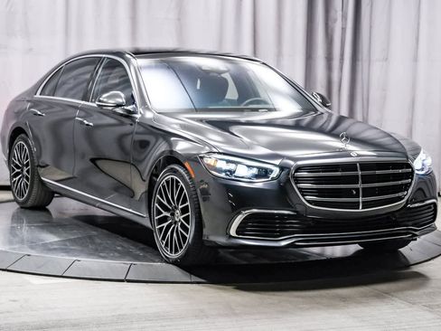 Certified 2023 Mercedes-Benz S 580 4MATIC Sedan image 5