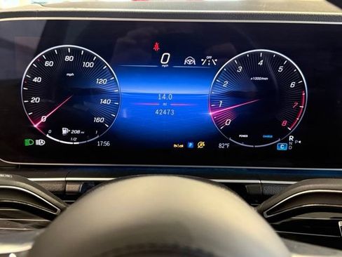 Used 2024 Mercedes-Benz GLS 450 4MATIC image 13