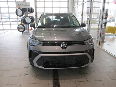 Used 2024 Volkswagen Taos S image 2
