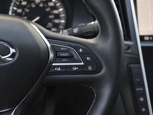 Used 2023 INFINITI Q50 Sensory image 9