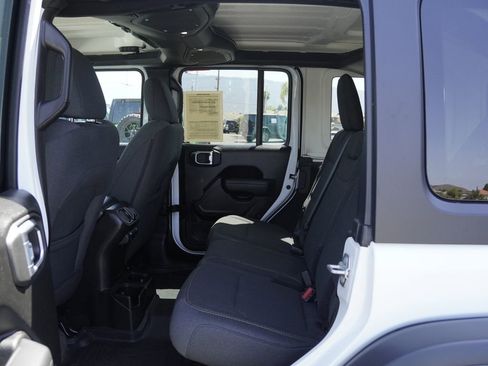 Certified 2025 Jeep Wrangler Unlimited Sport AWD/4WD image 20