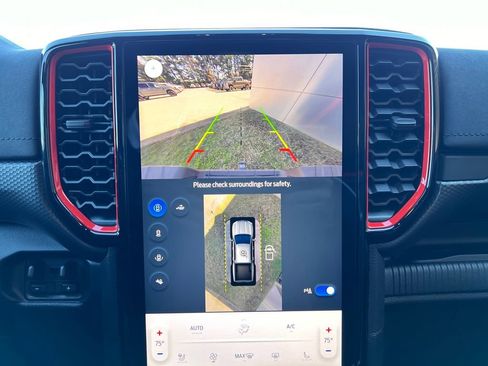 New 2025 Ford Ranger Raptor image 22