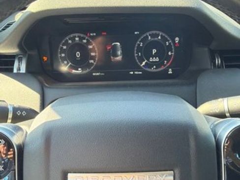 Used 2020 Land Rover Discovery Sport SE AWD/4WD image 19