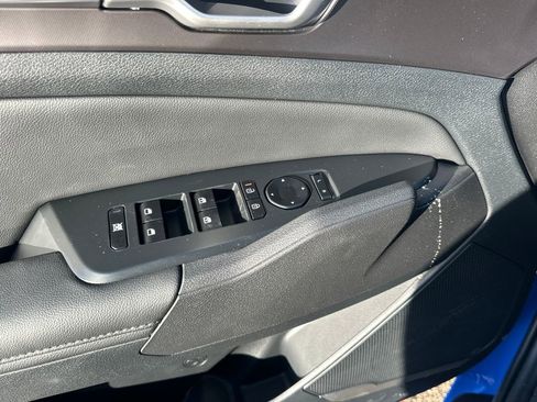 New 2026 Kia Sportage EX image 10