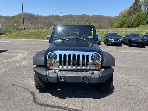 Used 2013 Jeep Wrangler Unlimited Sport w/ Mopar Chrome Edition Group image 3
