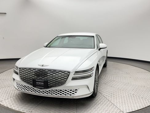 Certified 2024 Genesis G80 AWD/4WD image 7