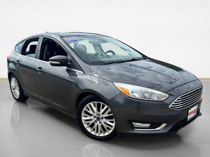 Used 2016 Ford Focus Titanium w/ Titanium Technology Package