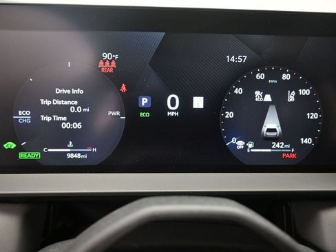 Used 2026 Toyota RAV4 XSE w/ Weather Package AWD/4WD image 25