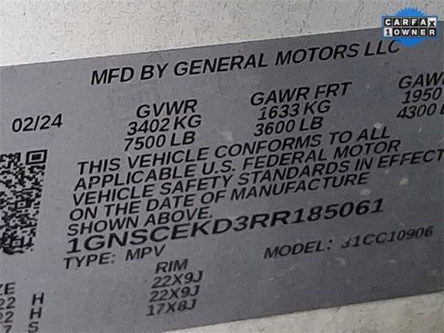 Used 2024 Chevrolet Suburban RST image 32