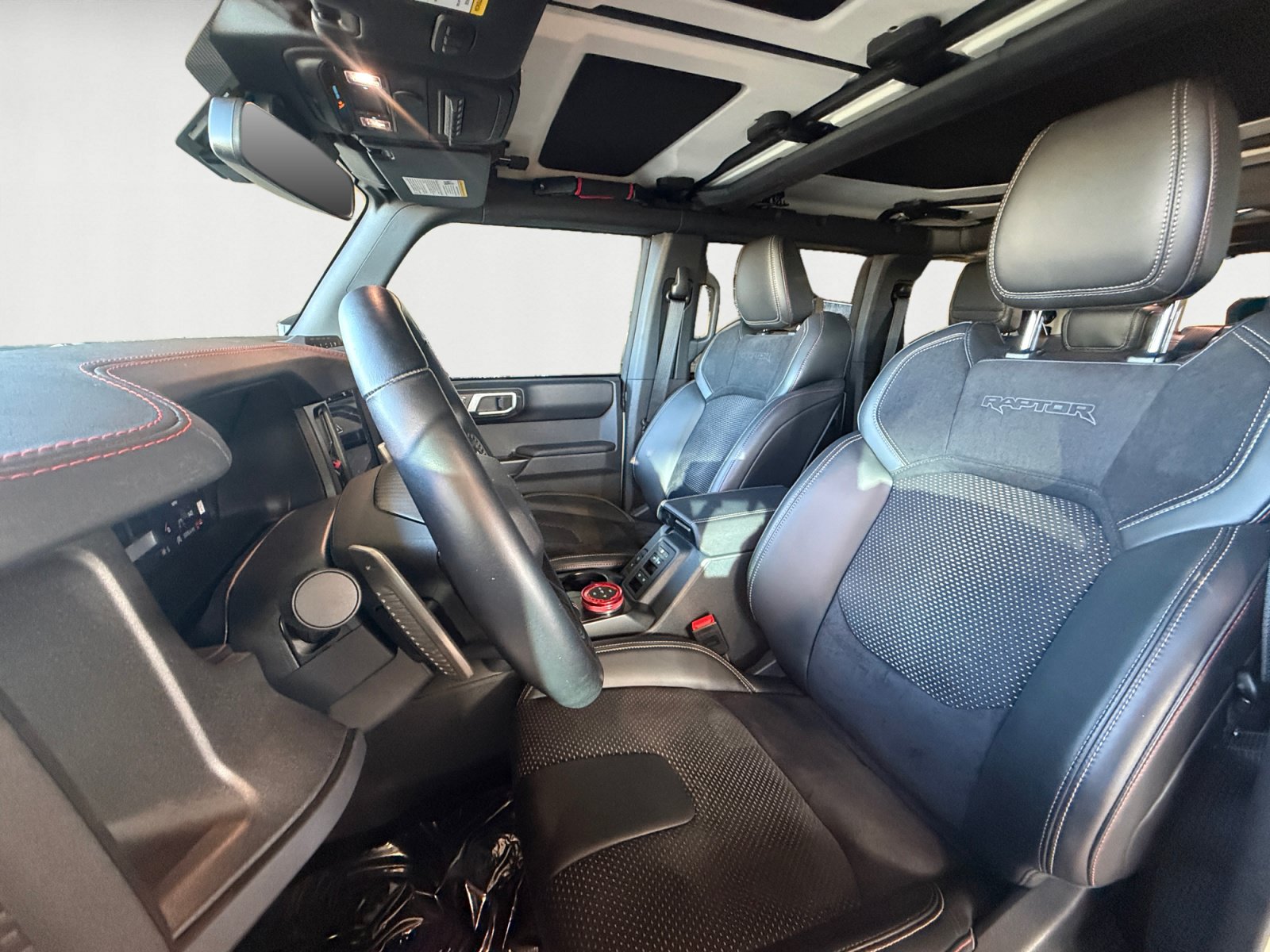 Used 2025 Ford Bronco Raptor AWD/4WD image 10