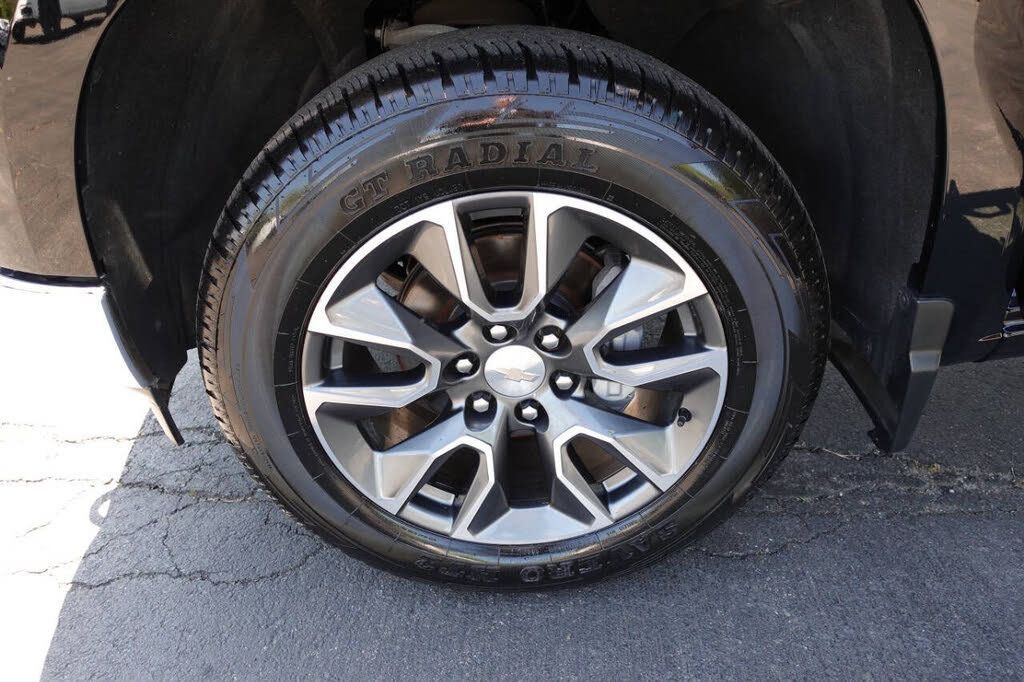 Used 2023 Chevrolet Silverado 1500 LT AWD/4WD image 53