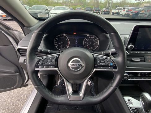 Used 2019 Nissan Altima 2.5 SV AWD/4WD image 11