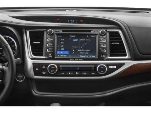 Used 2019 Toyota Highlander Limited AWD/4WD image 10