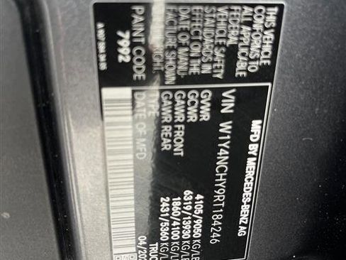 Used 2024 Mercedes-Benz Sprinter 2500 w/ Parking Package image 7