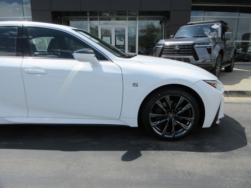 Used 2023 Lexus IS 350 F Sport w/ Memory Package AWD/4WD image 13