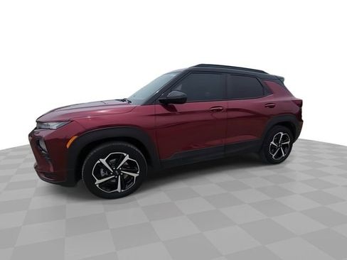 Used 2023 Chevrolet TrailBlazer RS w/ Convenience Package AWD/4WD image 4
