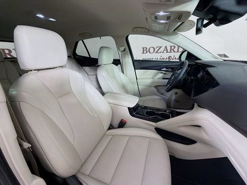 Used 2022 Buick Envision Essence w/ Technology Package I FWD image 34