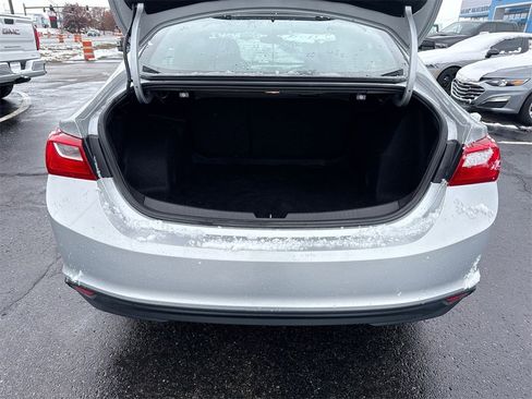 Used 2021 Chevrolet Malibu LS image 24