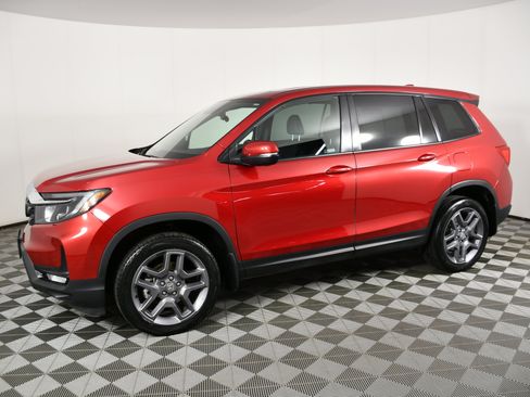 Used 2023 Honda Passport EX-L image 9