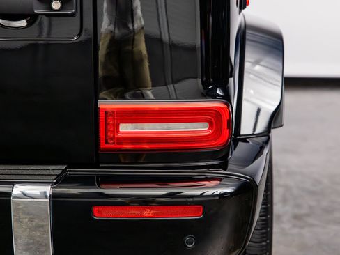 Used 2022 Mercedes-Benz G 550 w/ Exclusive Interior Package image 22