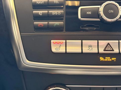 Used 2012 Mercedes-Benz ML 350 4MATIC image 25