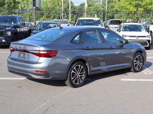 Used 2025 Volkswagen Jetta Sport FWD image 10