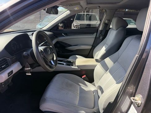 Used 2019 Honda Accord EX image 13