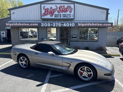 Used 1999 Chevrolet Corvette Convertible w/ Memory Pkg image 1
