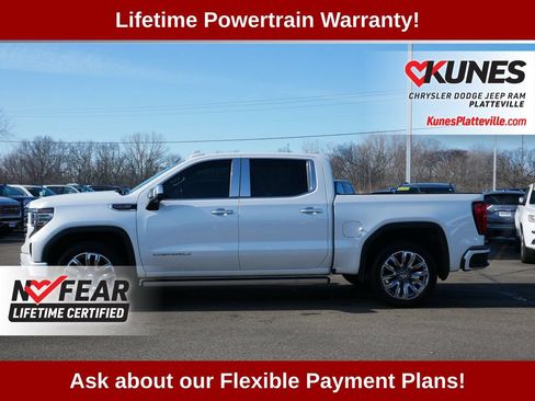 Used 2023 GMC Sierra 1500 Denali w/ Denali Reserve Package AWD/4WD image 5