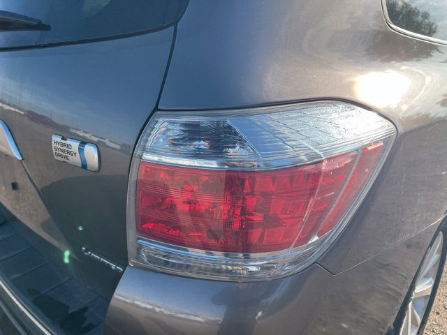 Used 2011 Toyota Highlander Limited AWD/4WD image 11