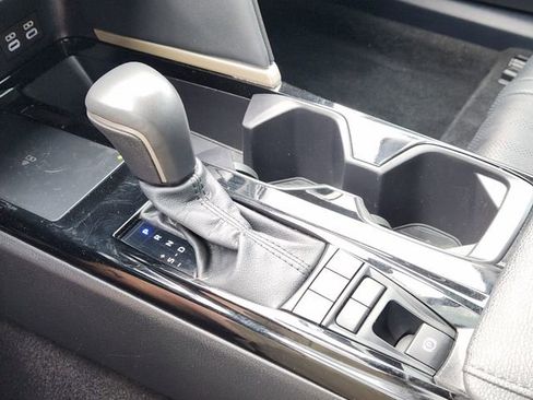 Used 2025 Toyota Camry XSE image 15