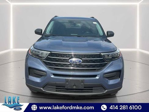 Certified 2021 Ford Explorer XLT w/ Class III Trailer Tow Package AWD/4WD image 2