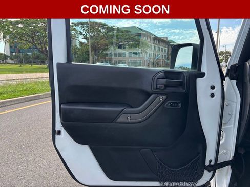 Used 2018 Jeep Wrangler Unlimited Sport S image 14