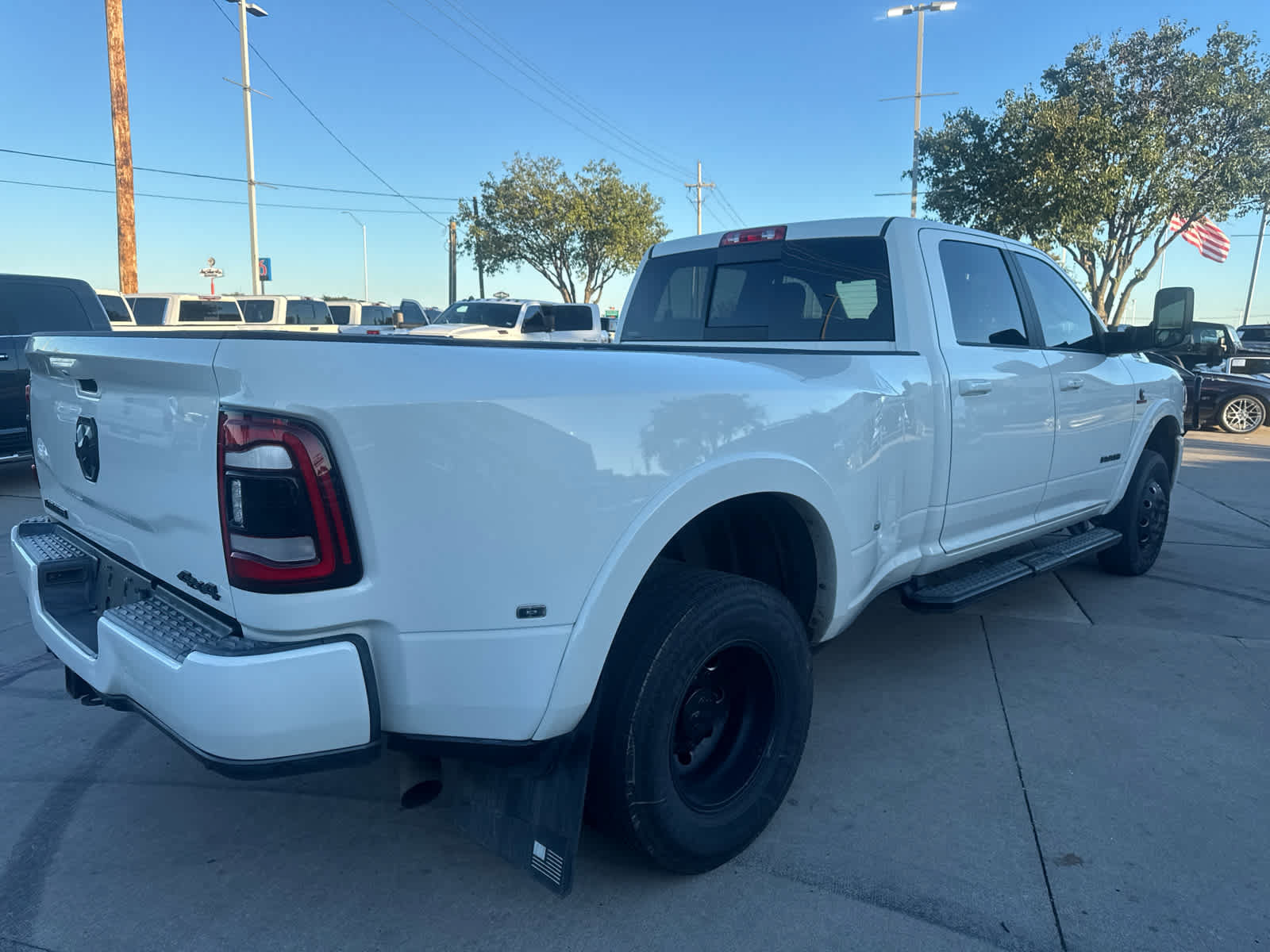 Used 2020 RAM 3500 Laramie w/ Night Edition AWD/4WD image 4