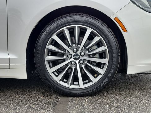 Used 2019 Lincoln MKZ Premiere AWD/4WD image 9