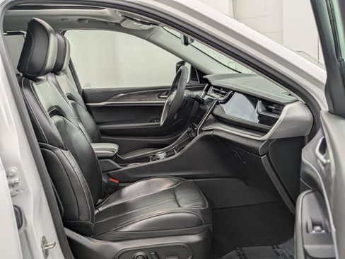 Used 2023 Jeep Grand Cherokee 4WD 4xe w/ Luxury Tech Group II image 25