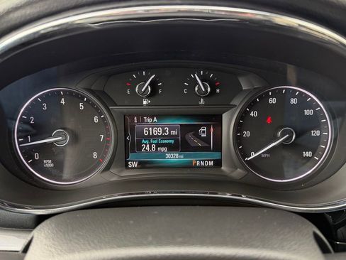 Used 2018 Buick Encore Preferred image 19