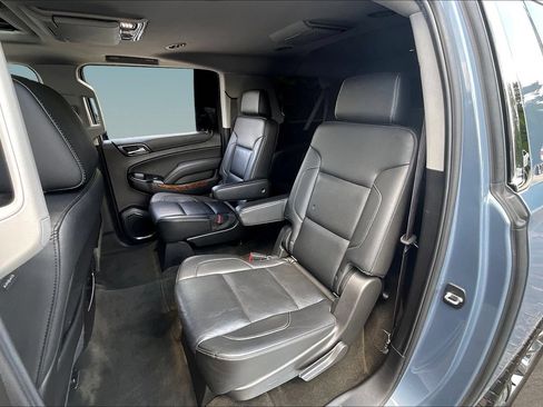 Used 2015 Chevrolet Suburban LTZ AWD/4WD image 21