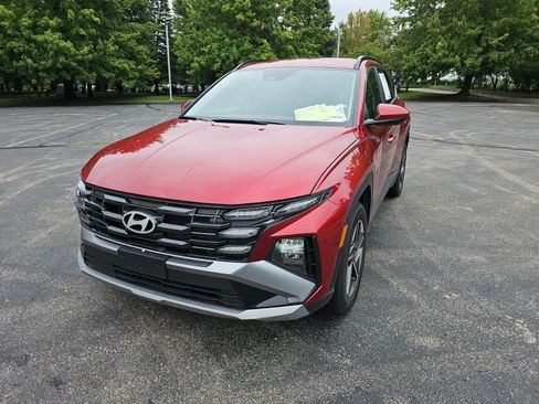 Used 2025 Hyundai Tucson SEL AWD/4WD image 2