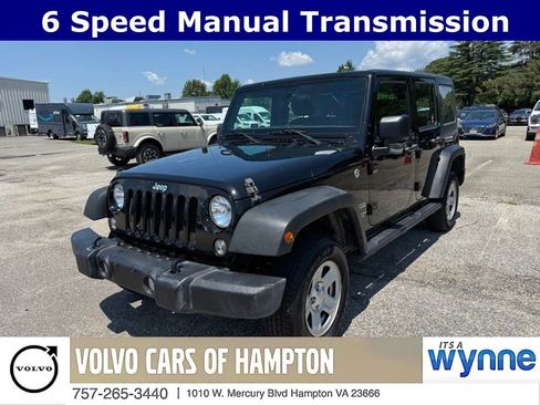 Used 2017 Jeep Wrangler Unlimited Sport w/ Connectivity Group AWD/4WD image 3