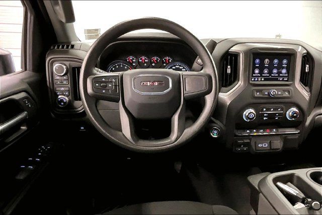 Used 2024 GMC Sierra 1500 Pro w/ Graphite Edition AWD/4WD image 6