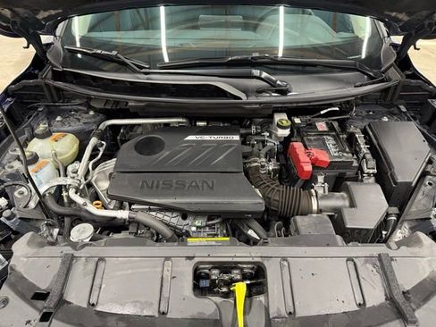 Used 2025 Nissan Rogue SV image 26